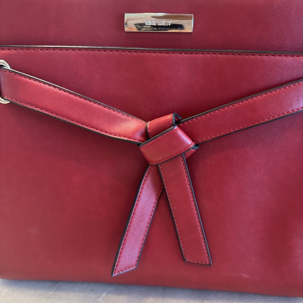 Nine West Red Satchel Purse‎ - Picture 2 of 13
